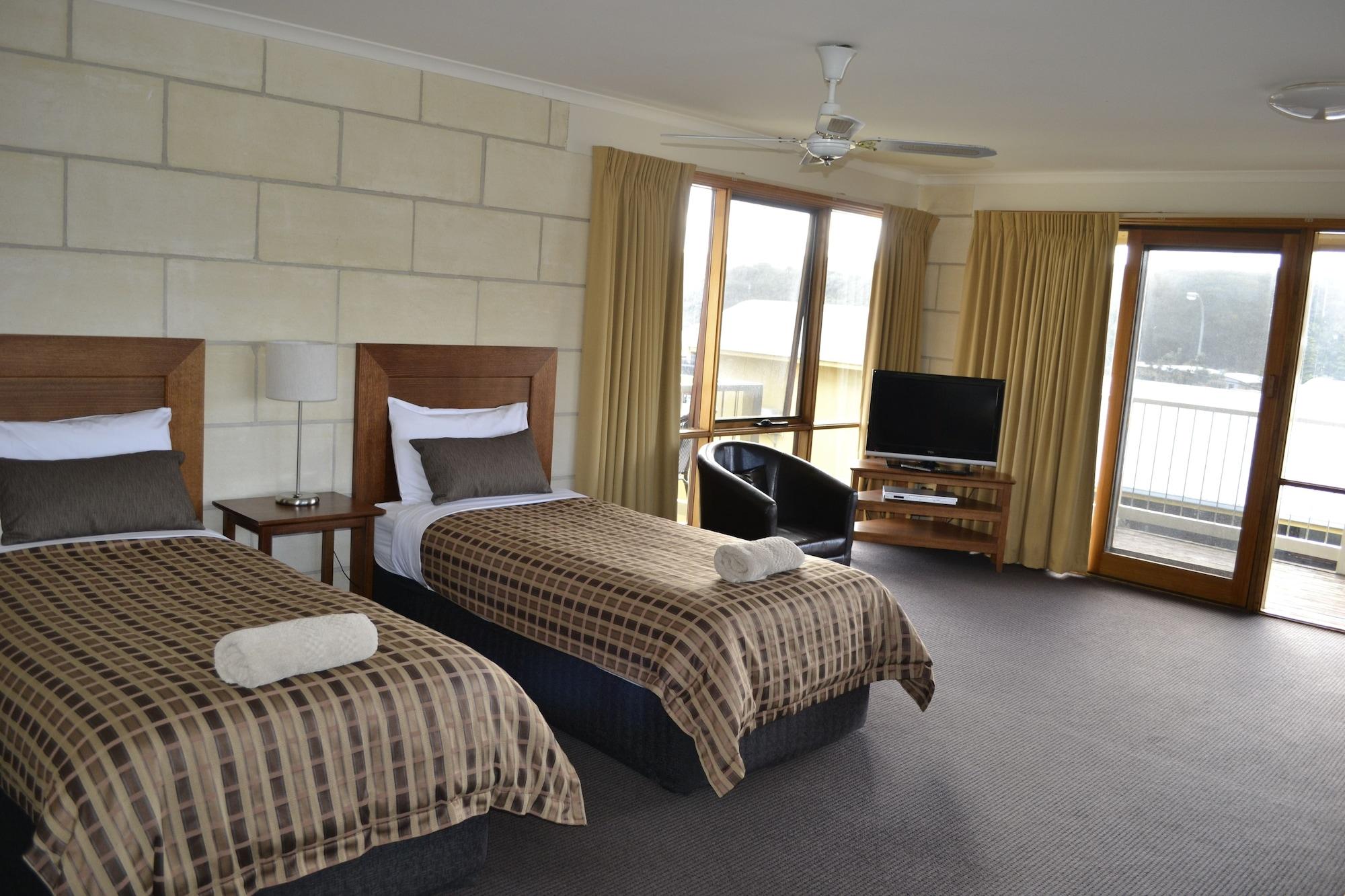 Loch Ard Motor Inn Port Campbell Esterno foto