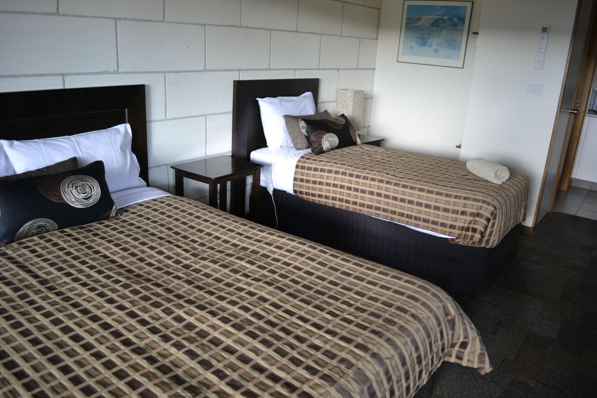 Loch Ard Motor Inn Port Campbell Esterno foto