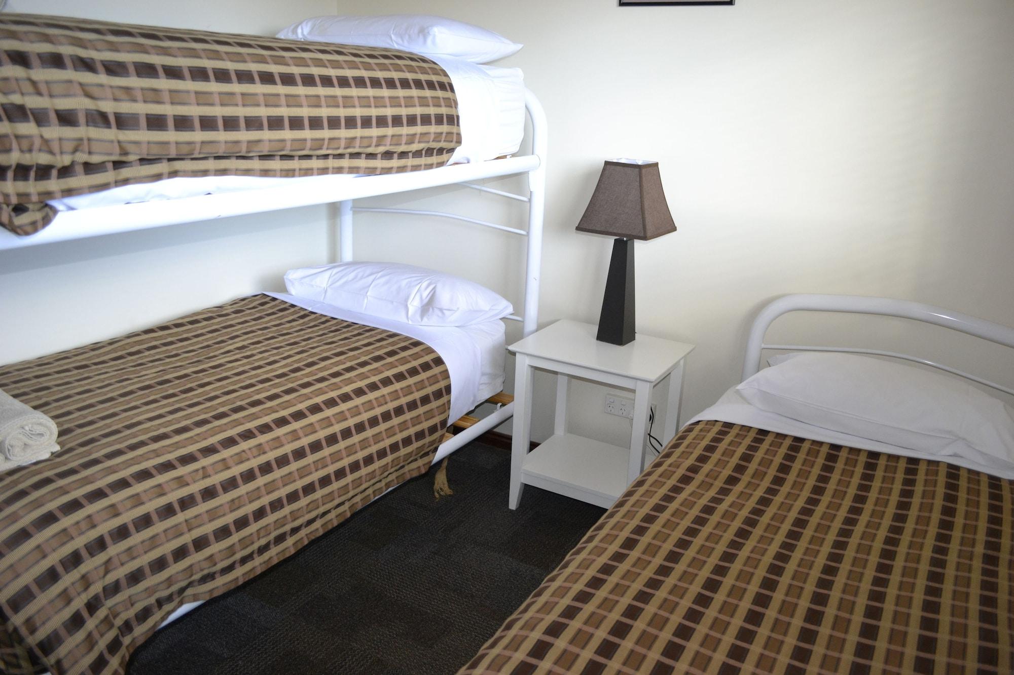 Loch Ard Motor Inn Port Campbell Esterno foto