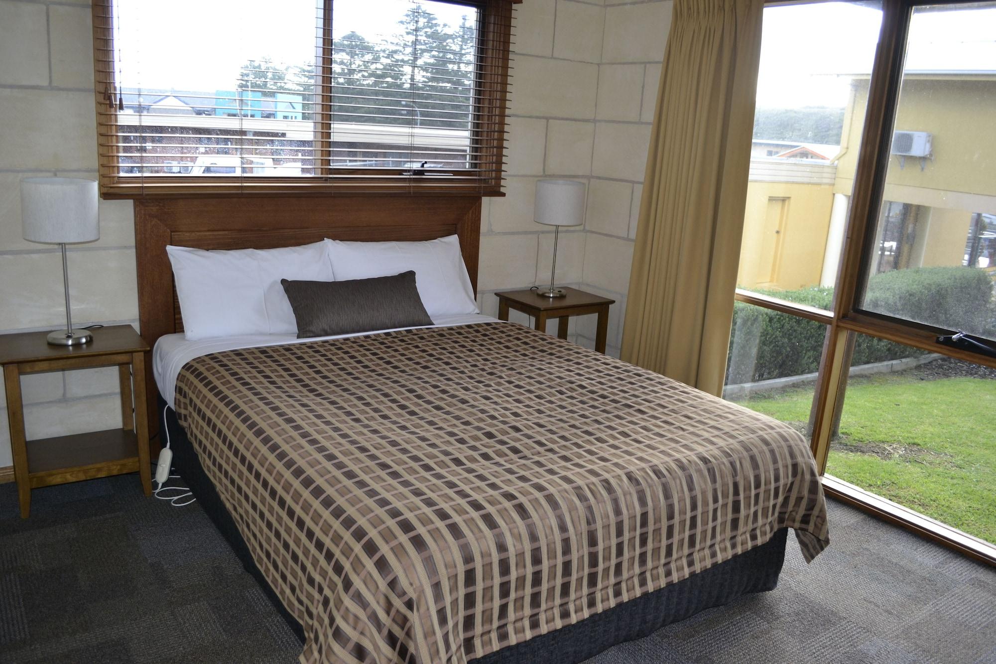 Loch Ard Motor Inn Port Campbell Esterno foto