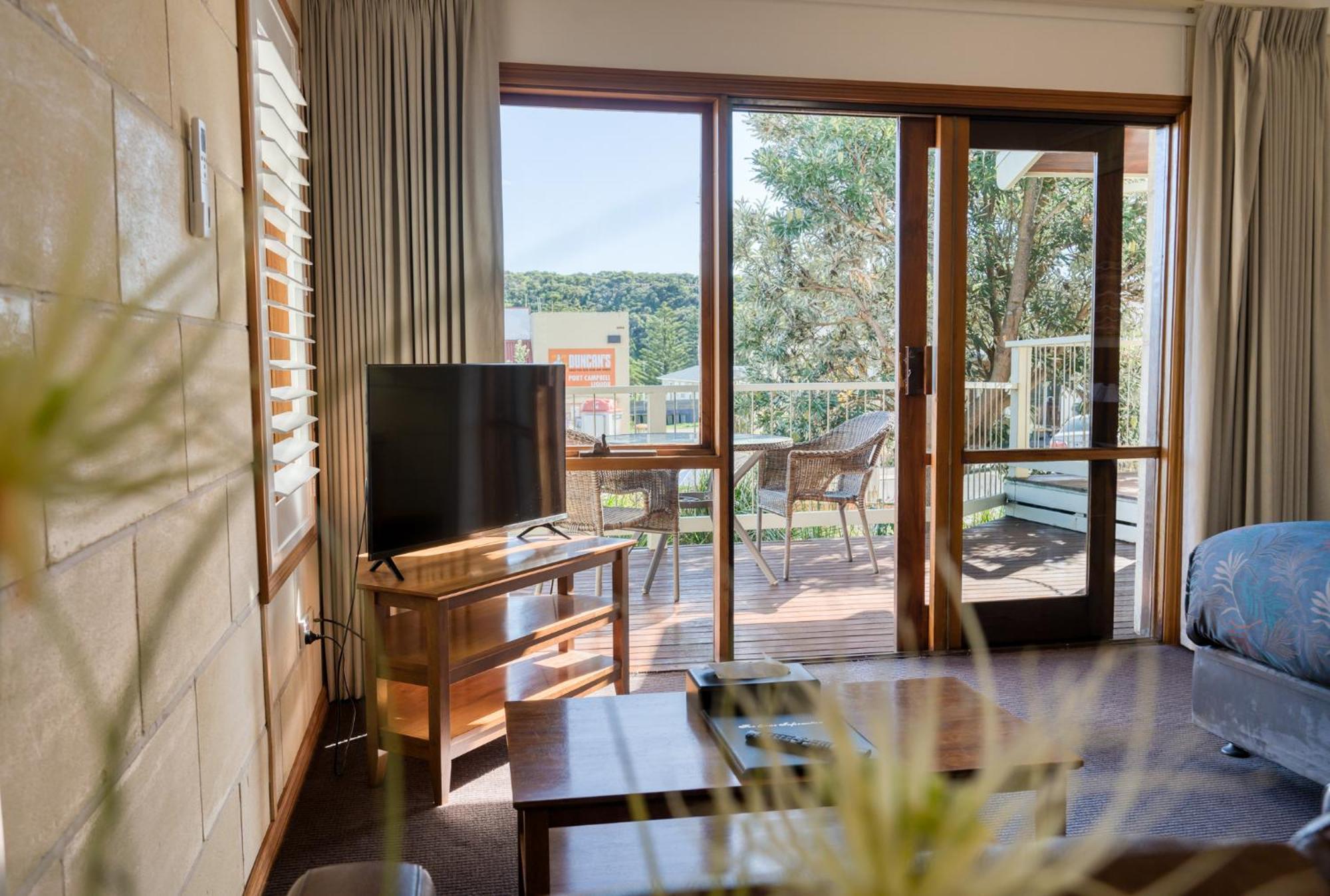 Loch Ard Motor Inn Port Campbell Esterno foto