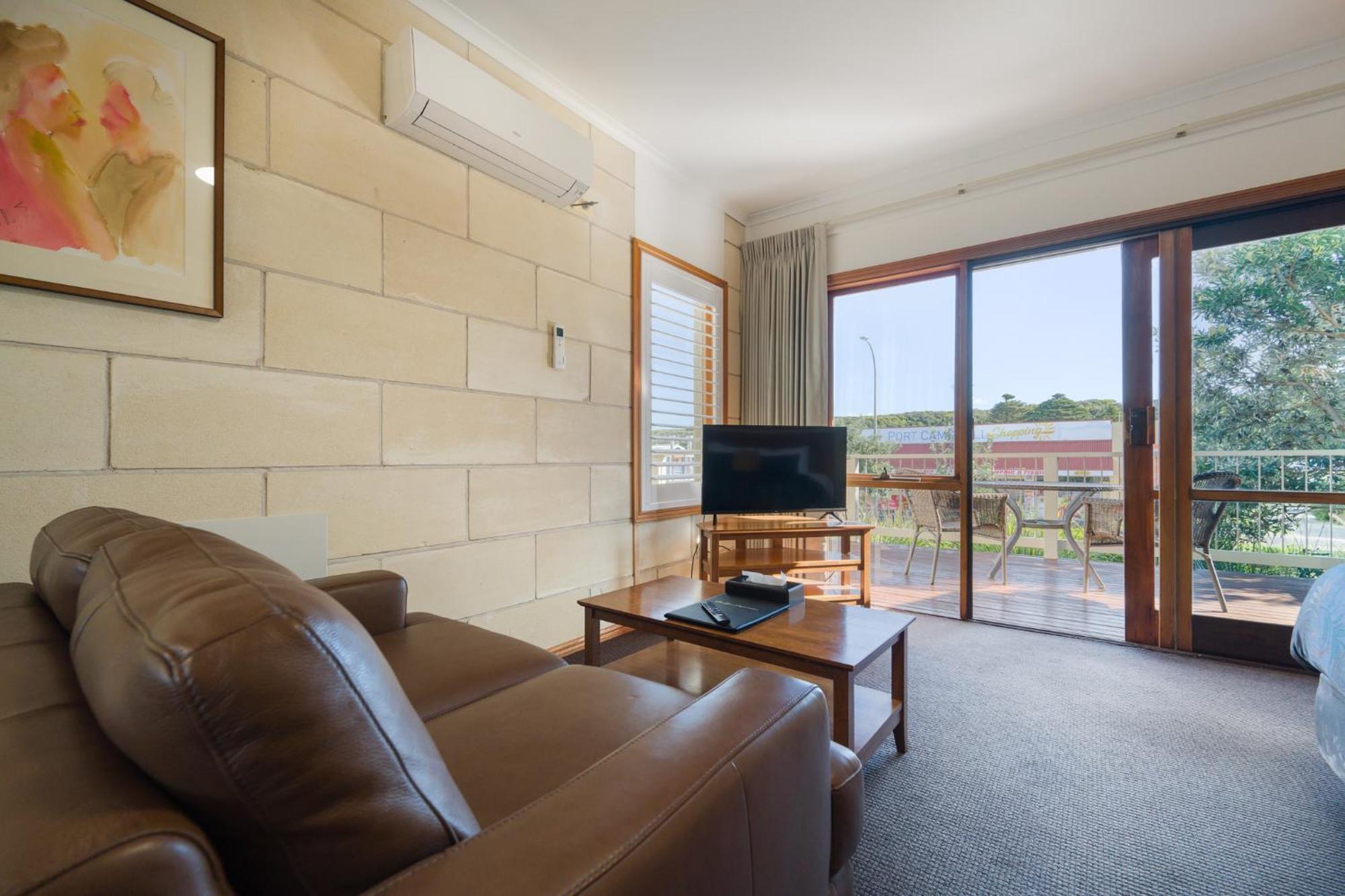 Loch Ard Motor Inn Port Campbell Esterno foto