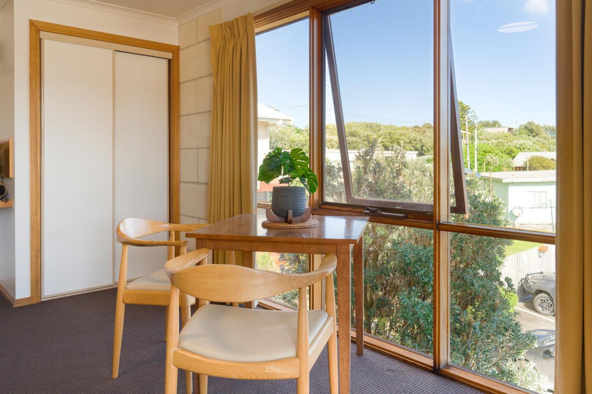 Loch Ard Motor Inn Port Campbell Esterno foto