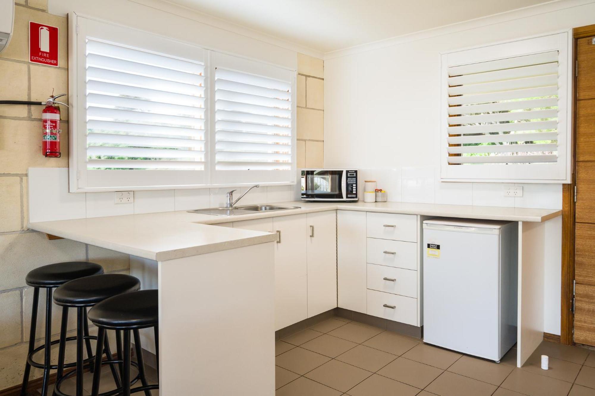Loch Ard Motor Inn Port Campbell Esterno foto